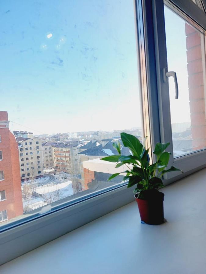 Квартира На Плазе Aqtöbe Buitenkant foto